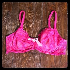 EUC Victoria’s Secret Bra Underwire Pink Sz 34D